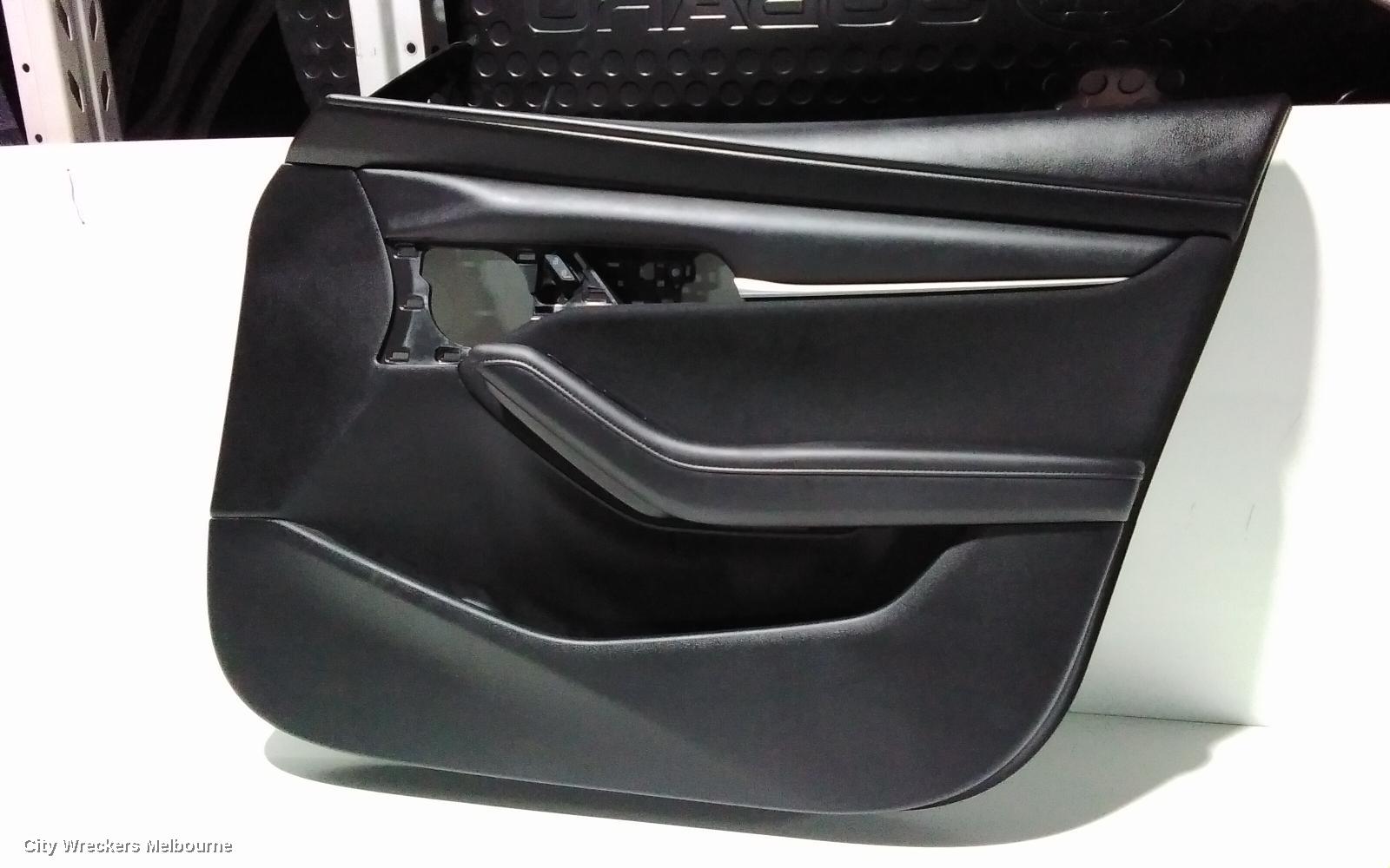 MAZDA 3 DOOR TRIM, RH FRONT, BP, 03/2019 ONWARDS - Image 1