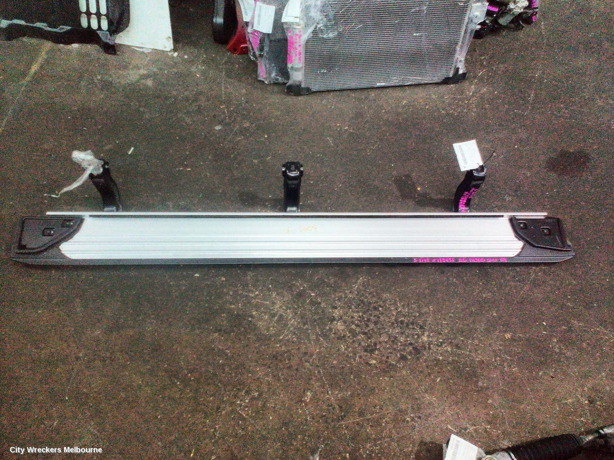 MITSUBISHI PAJERO SIDE STEP/SKIRT, QE-QF, PAJERO SPORT, STEP, RH SIDE, 10/2015 ONWARDS - Image 1