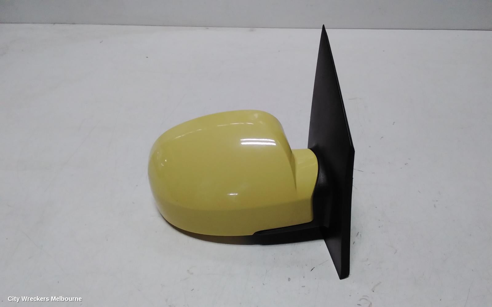 HYUNDAI GETZ RIGHT DOOR MIRROR, TB, 3DR/5DR HATCH, POWER, COLOUR CODED, 09/2002 - 09/2011 - Image 1