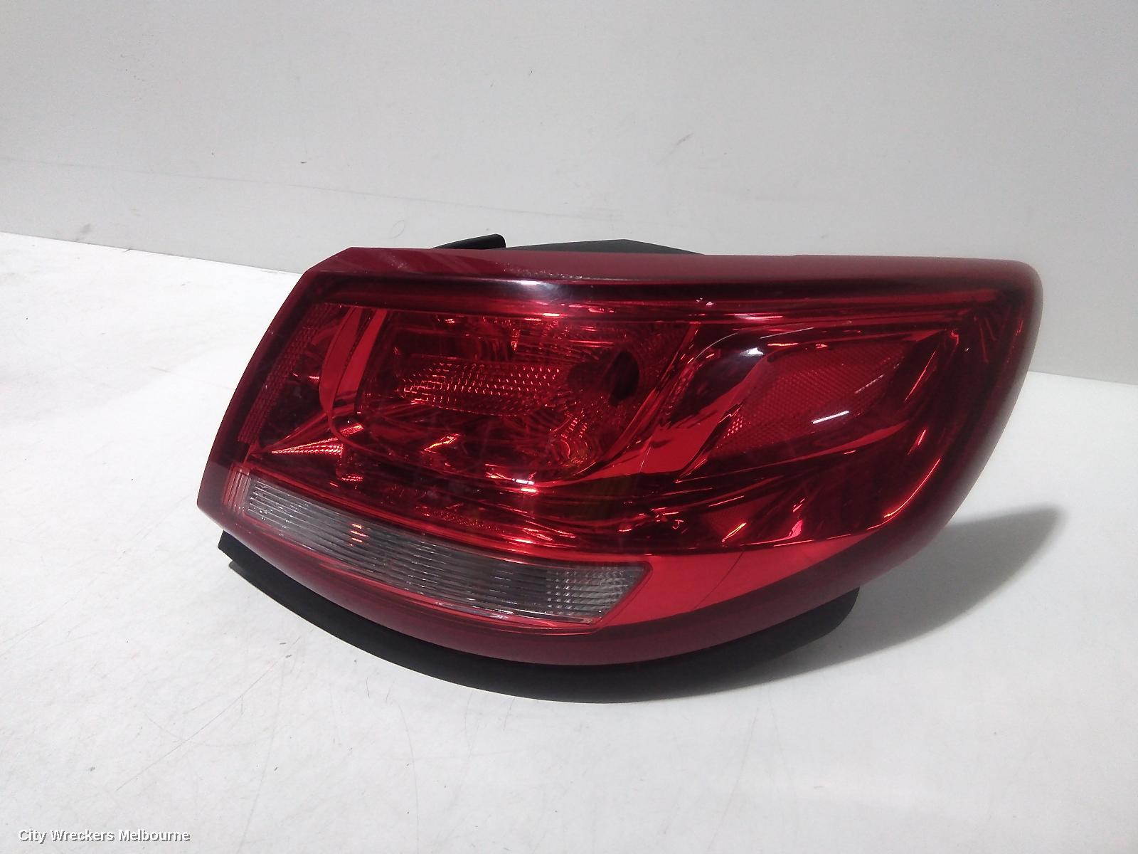 HOLDEN COMMODORE RIGHT TAILLIGHT, VF, SEDAN, CLEAR TYPE, EVOKE/SV6/SS/INTERNATIONAL, 05/2013 - 12/2017 - Image 2
