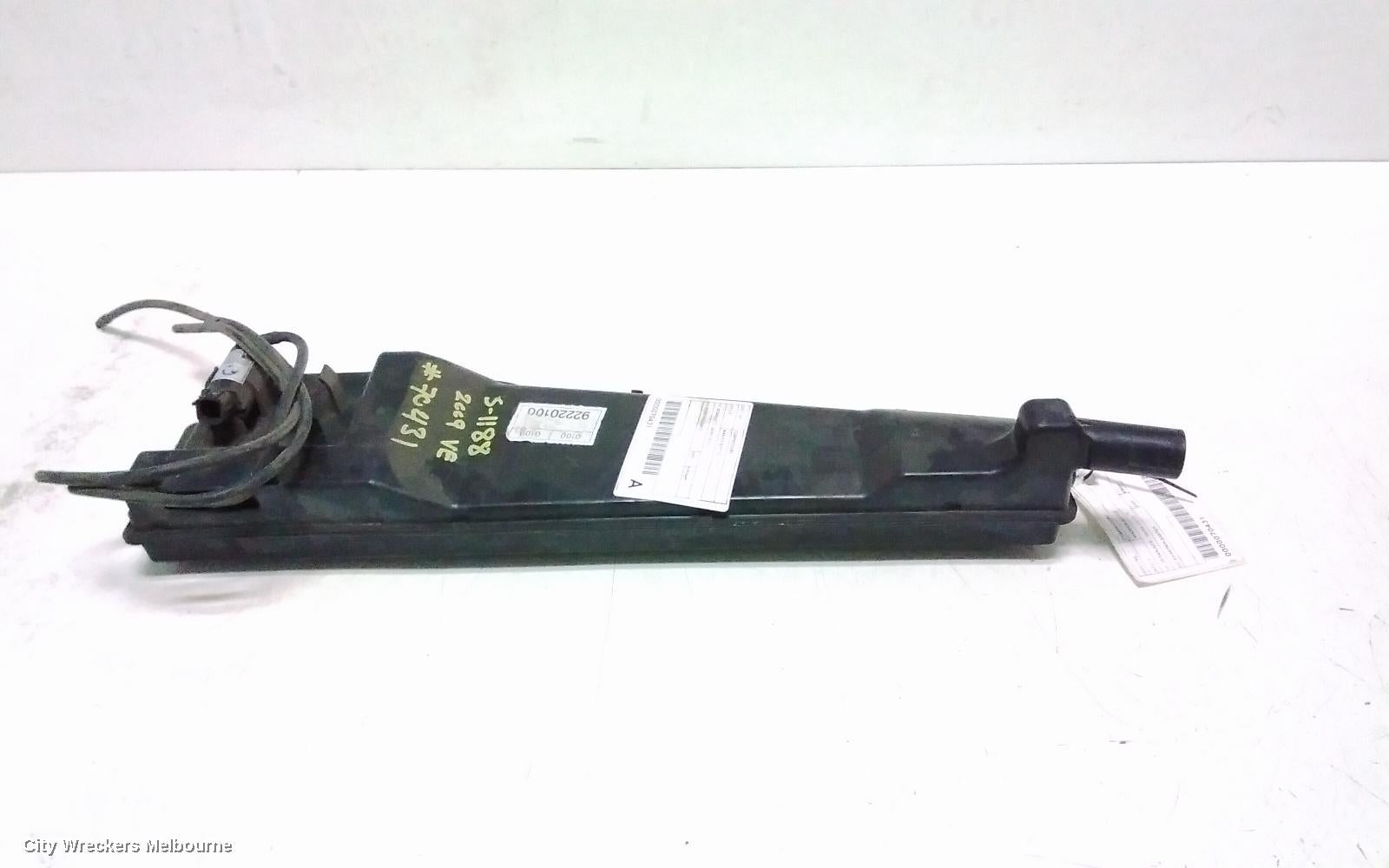 HOLDEN COMMODORE WASHER BOTTLE, VE, SEDAN/UTE , 08/2006 - 04/2013 - Image 2
