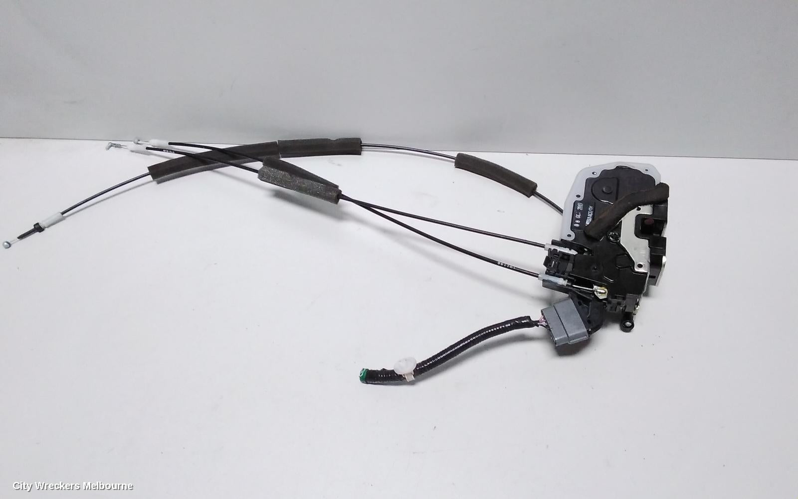 NISSAN PULSAR DOOR/BOOT/GATE LOCK, RIGHT FRONT DOOR LOCK, B17, SEDAN, 12/2012 - 12/2017 - Image 2