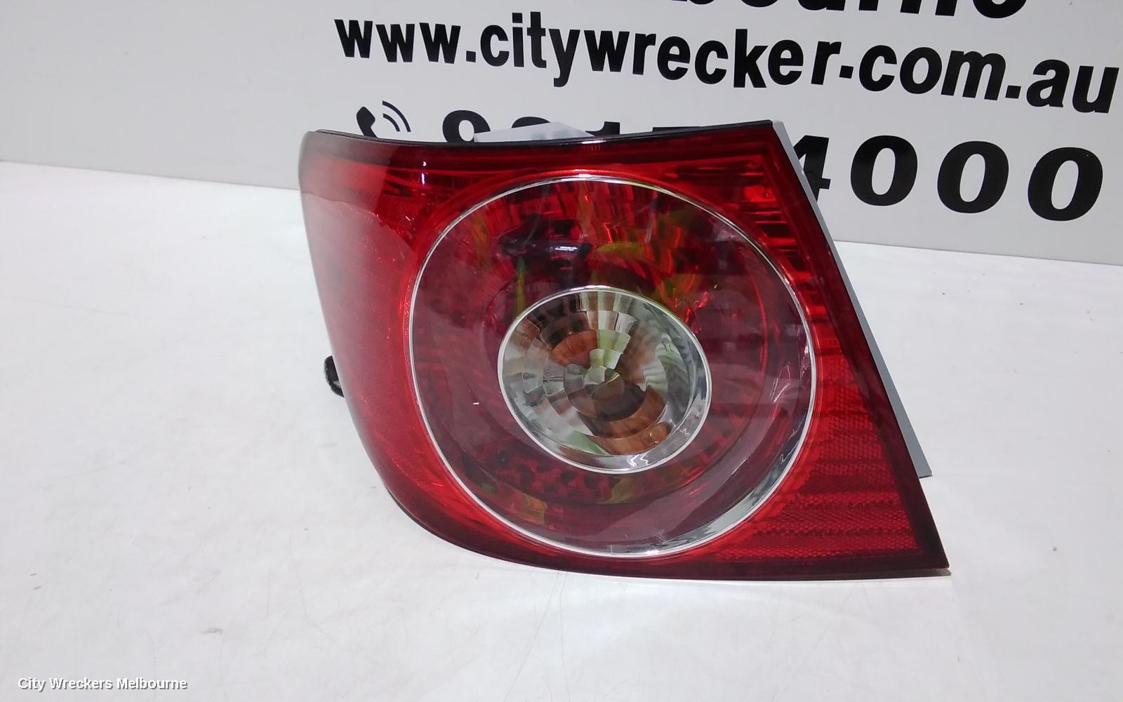 HOLDEN EPICA LEFT TAILLIGHT, EP, 02/2007 - 07/2008 - Image 3