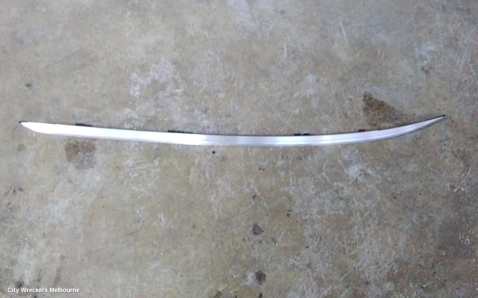 HONDA HRV ROOF RAIL - Image 2
