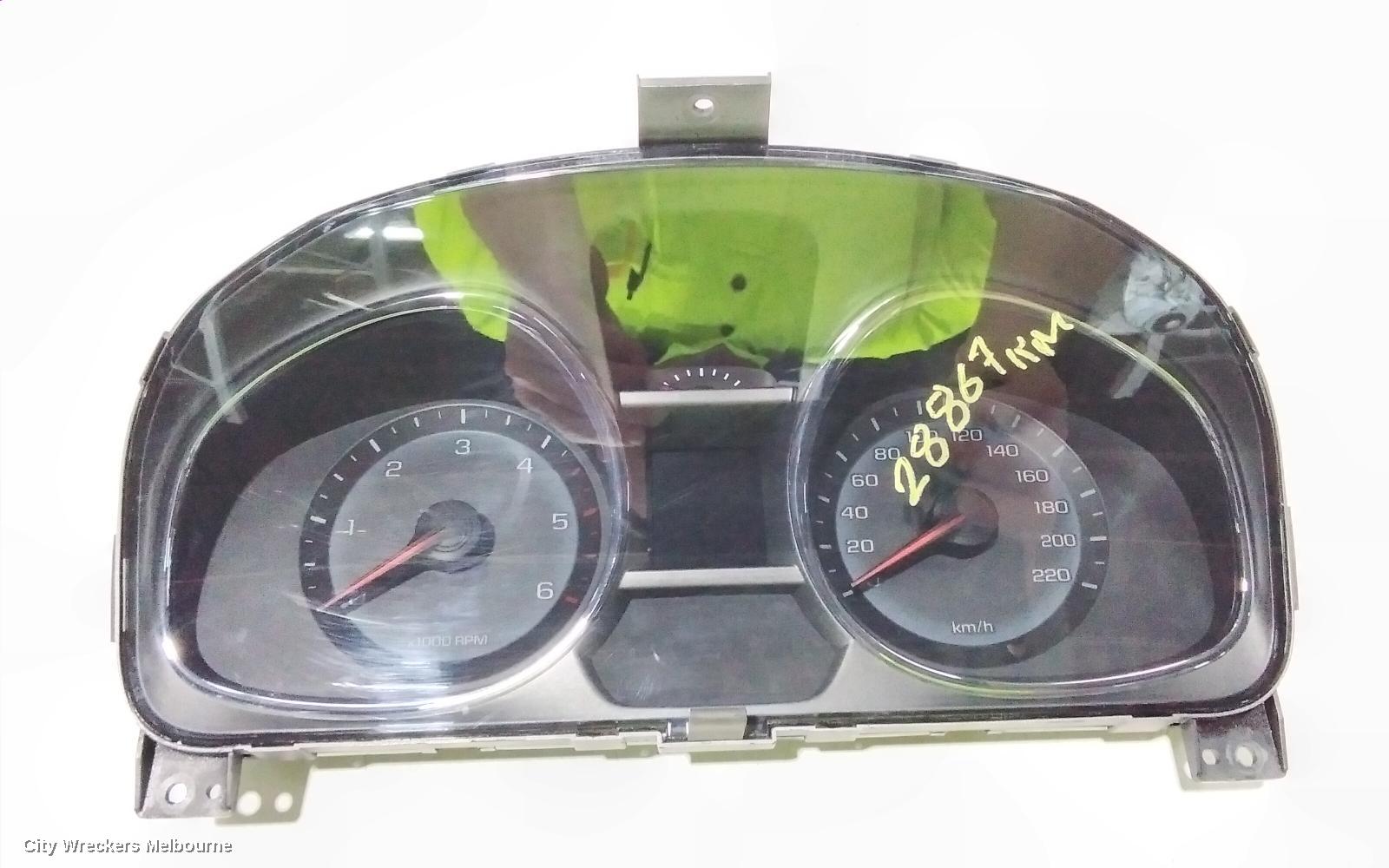 HOLDEN CAPTIVA INSTRUMENT CLUSTER, INSTRUMENT CLUSTER, DIESEL, 2.2, CAPTIVA 5, CG, 01/2011 - 06/2018 - Image 2