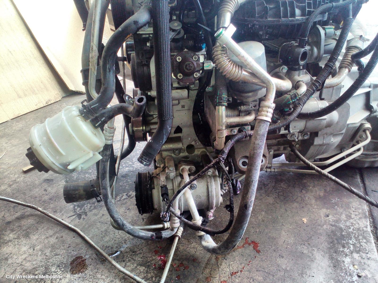 LDV DELIVER 9 A/C COMPRESSOR, 2.0, DIESEL, 07/2020 ONWARDS - Image 1