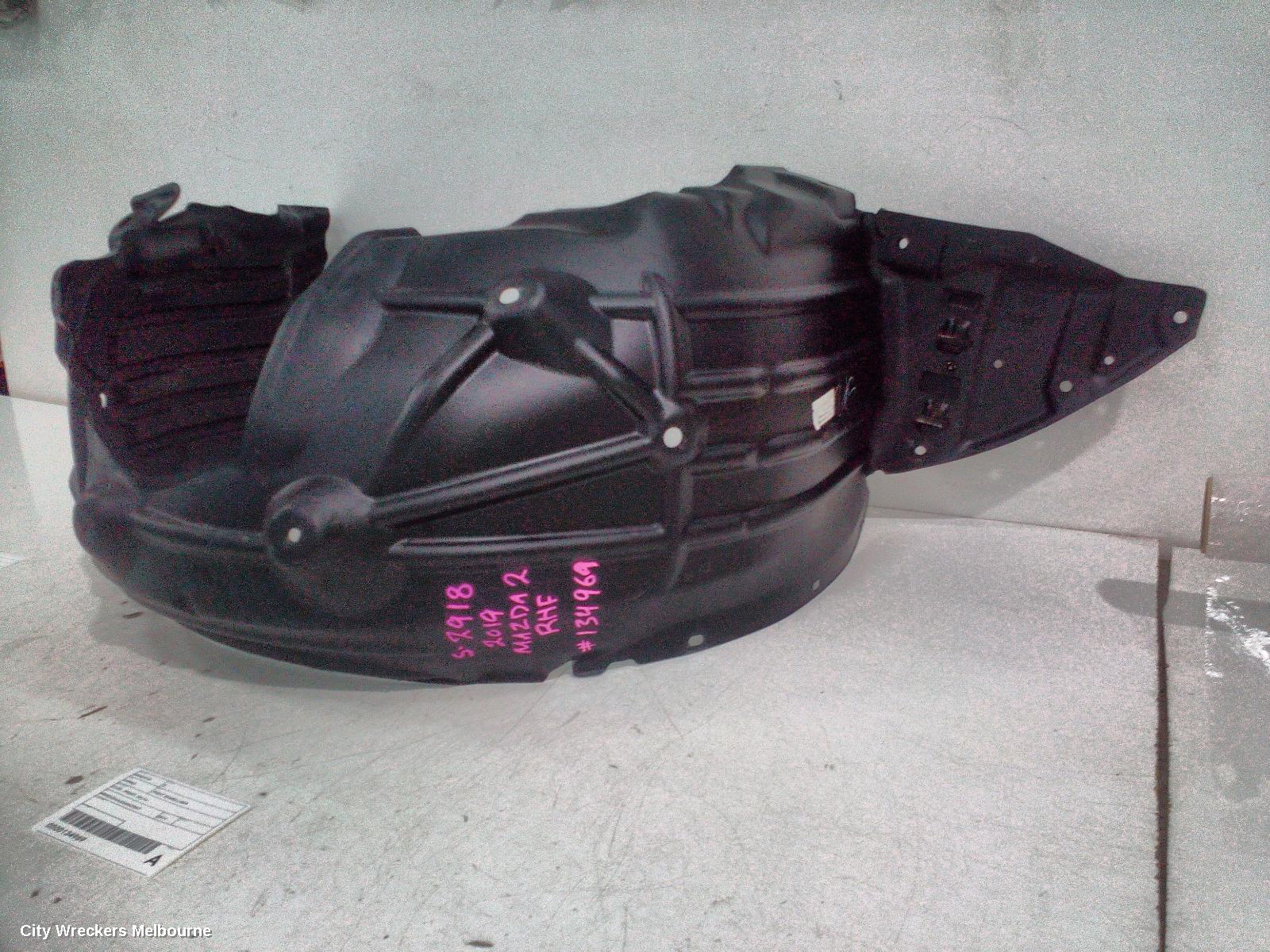 MAZDA 2 RIGHT GUARD LINER, DJ/DL, FRONT, 09/2014 ONWARDS - Image 2