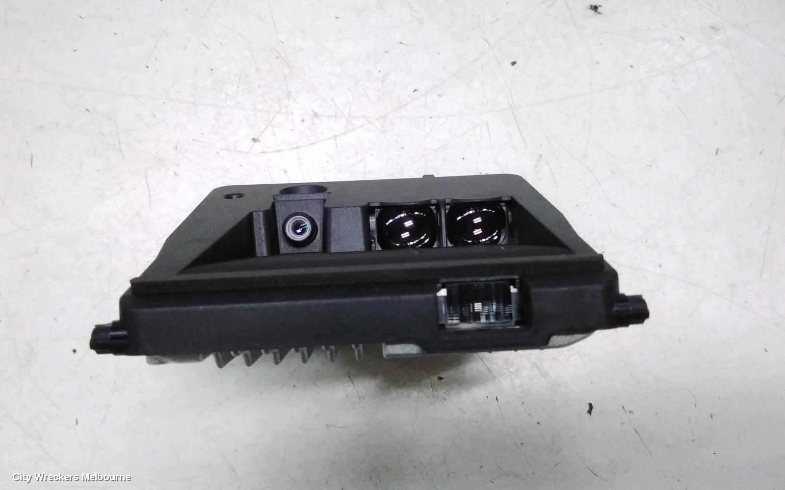 MITSUBISHI ASX REVERSE CAMERA, FRONT CAMERA & CONTROL UNIT (WINDSCREEN MOUNTED), XC-XD, 07/2017 ONWARDS - Image 2