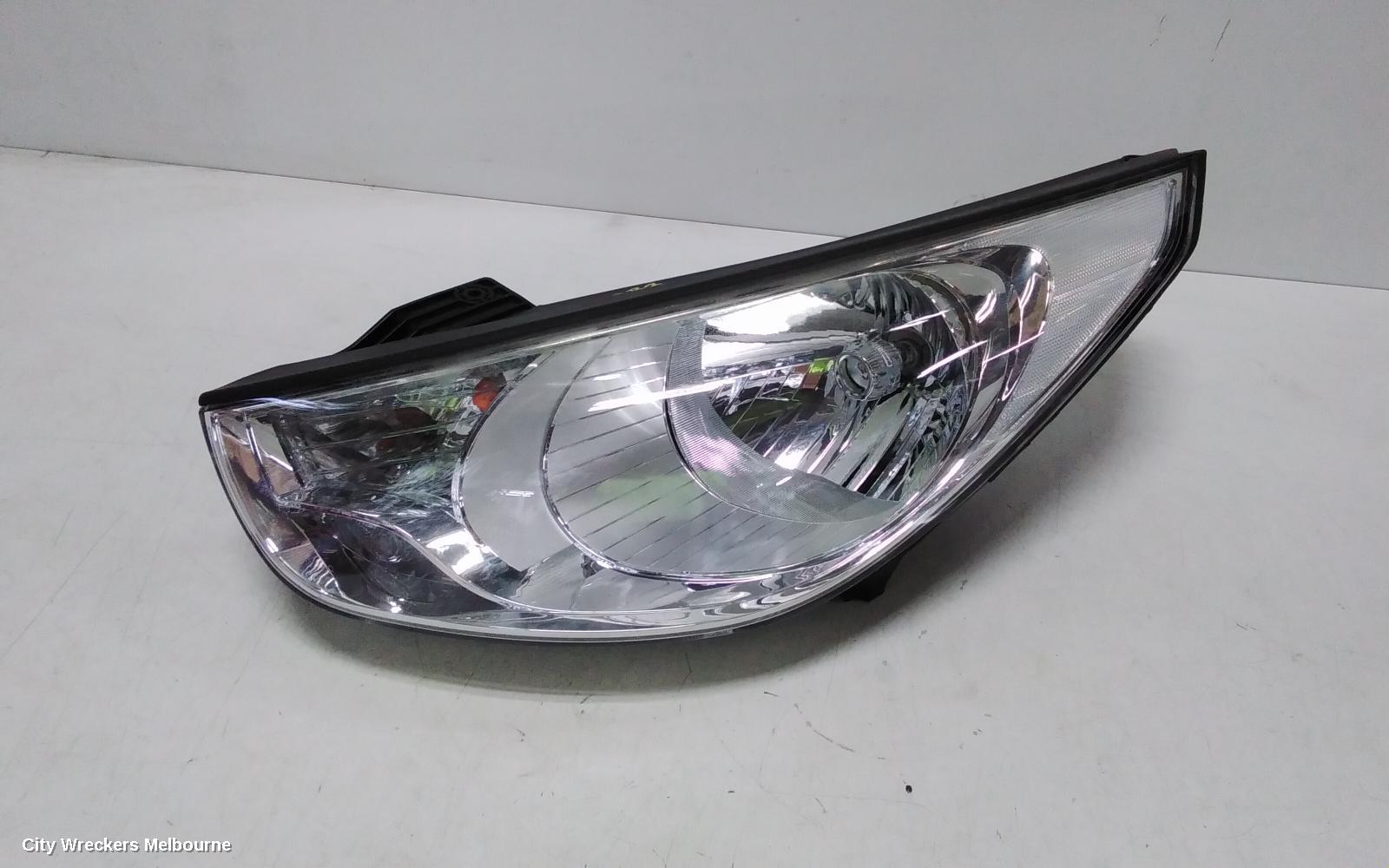 HYUNDAI IX35 LEFT HEADLAMP, LM SERIES, KOREAN BUILT (VIN KMHJ), 11/2009 - 09/2013 - Image 1