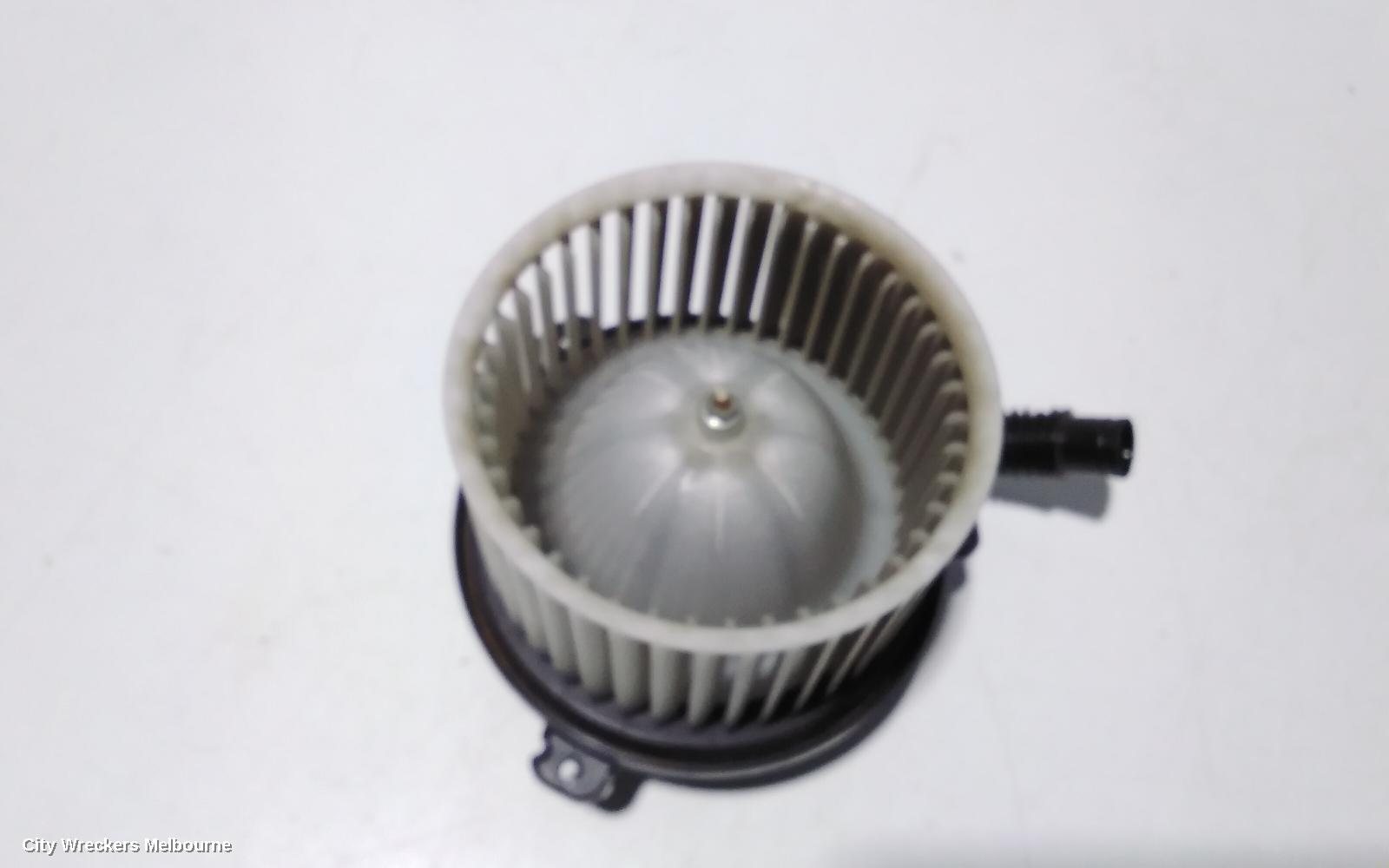 MITSUBISHI TRITON HEATER FAN MOTOR, MQ-MR, FRONT, 03/2015 - 10/2021 - Image 3