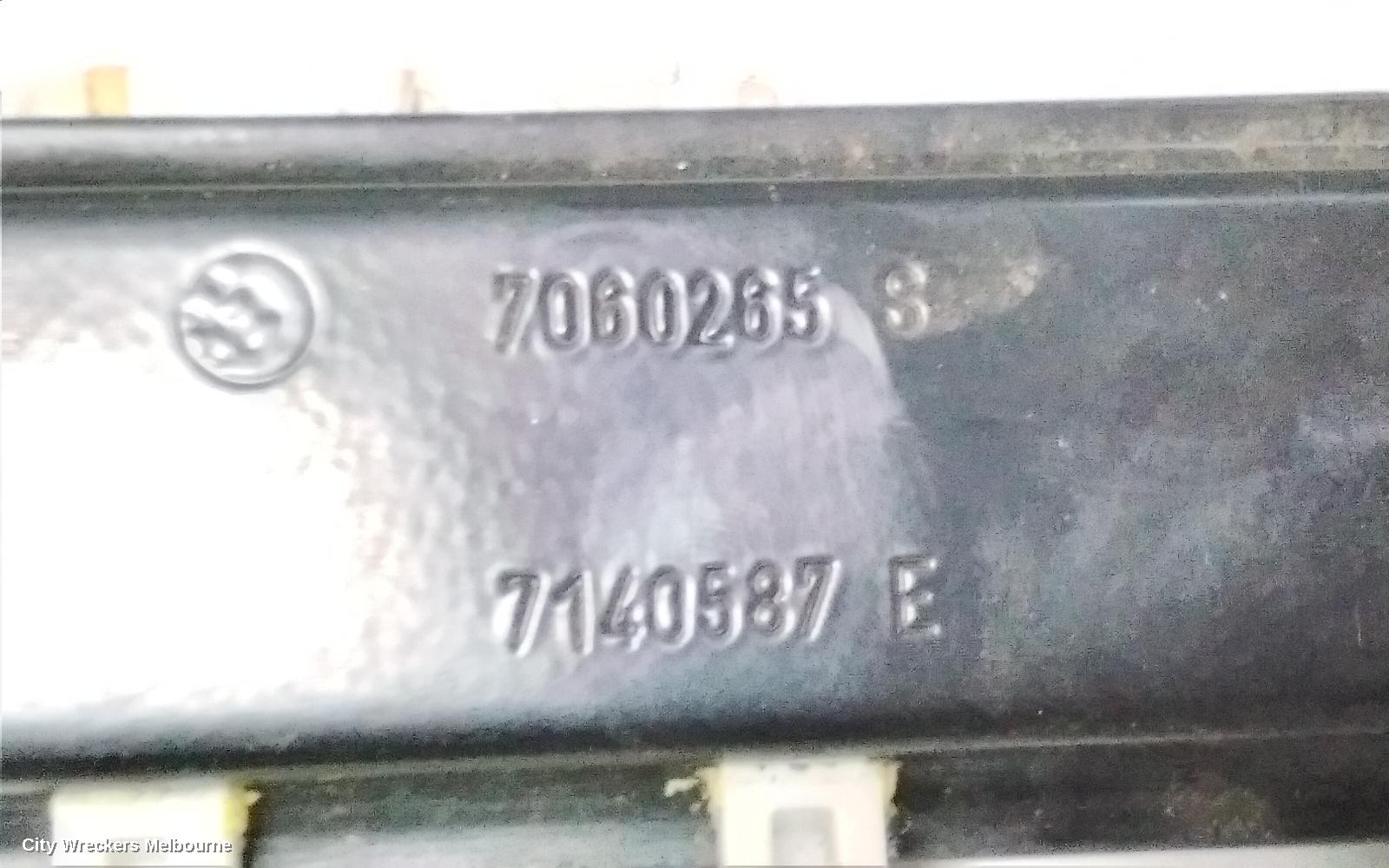 BMW 3 SERIES LEFT FRONT WINDOW REG/MOTOR, E90, SEDAN, 03/2005 - 01/2012 - Image 2