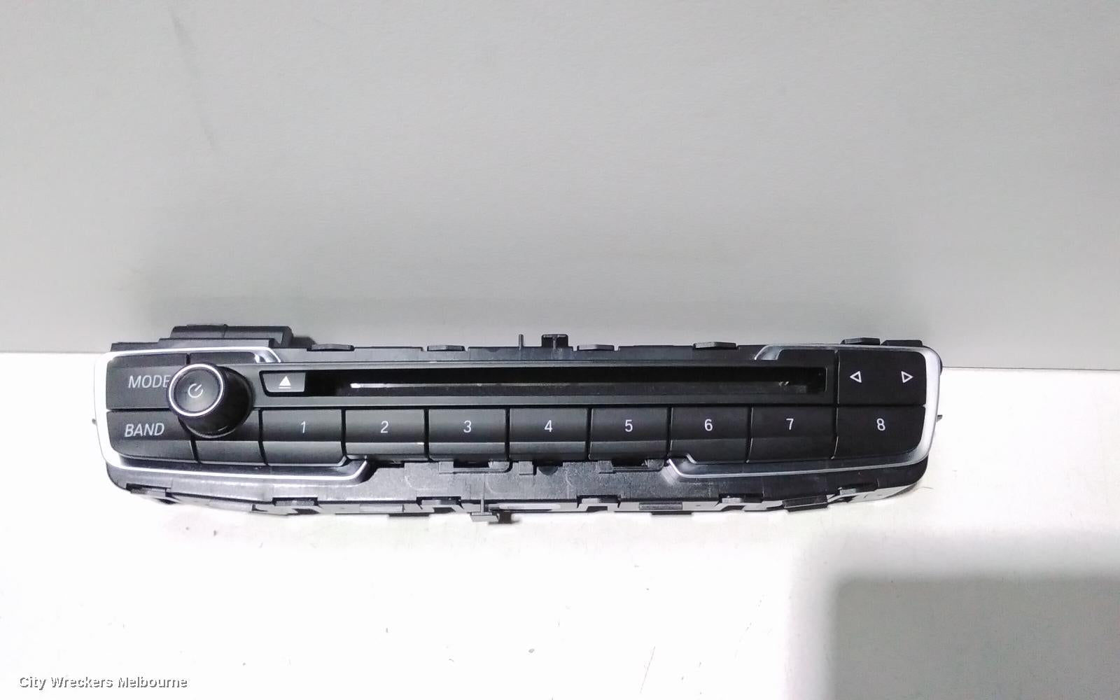 BMW X1 RADIO/CD/DVD/SAT/TV, HEAD UNIT, BASIC NAVIGATION W/ DAB, F48, 08/2015 - 07/2017 - Image 3