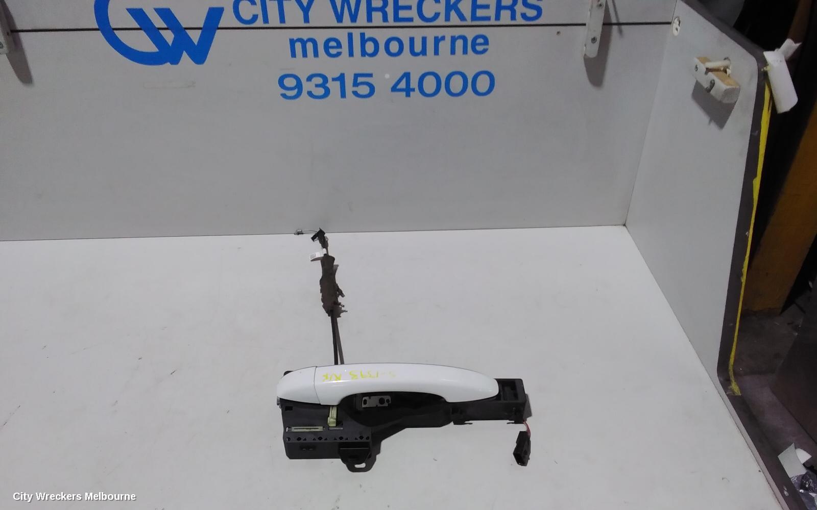 RENAULT MEGANE DOOR HANDLE, GEN 4, 06/2016 - 02/2020 - Image 1