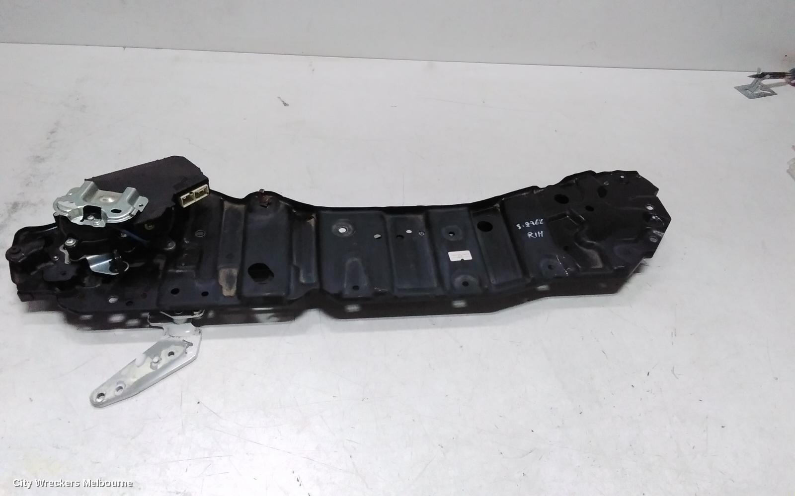 TOYOTA ESTIMA, XR50, 05-19, RHR SLIDING DOOR MOTOR: 139020 - Image 1