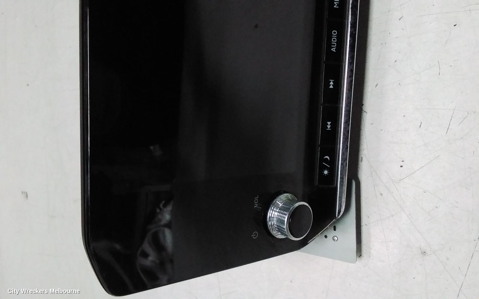 MITSUBISHI OUTLANDER RADIO/CD/DVD/SAT/TV, HEAD UNIT, W/ SAT NAV, ZM, 08/2021 ONWARDS - Image 3