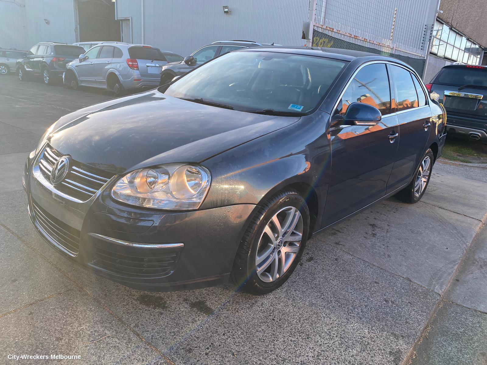 VOLKSWAGEN JETTA LEFT GUARD, 1KM, 02/2006 - 07/2011 - Image 2
