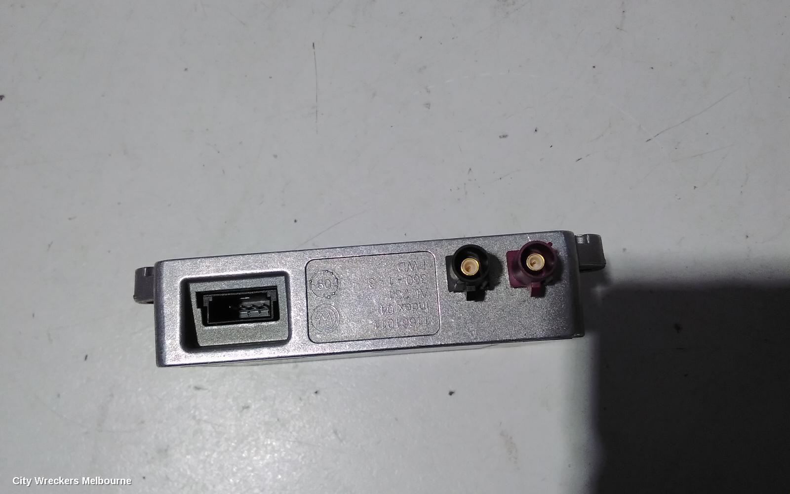 AUDI Q5, 8R, 12/2008 - 01/2017, AUDI A4 A5 A6 A7 Q5 AMPLIFIER ANTENNA AMPLIFIER 8J0035456 A/8J0 035 456 A: 84767 - Image 2