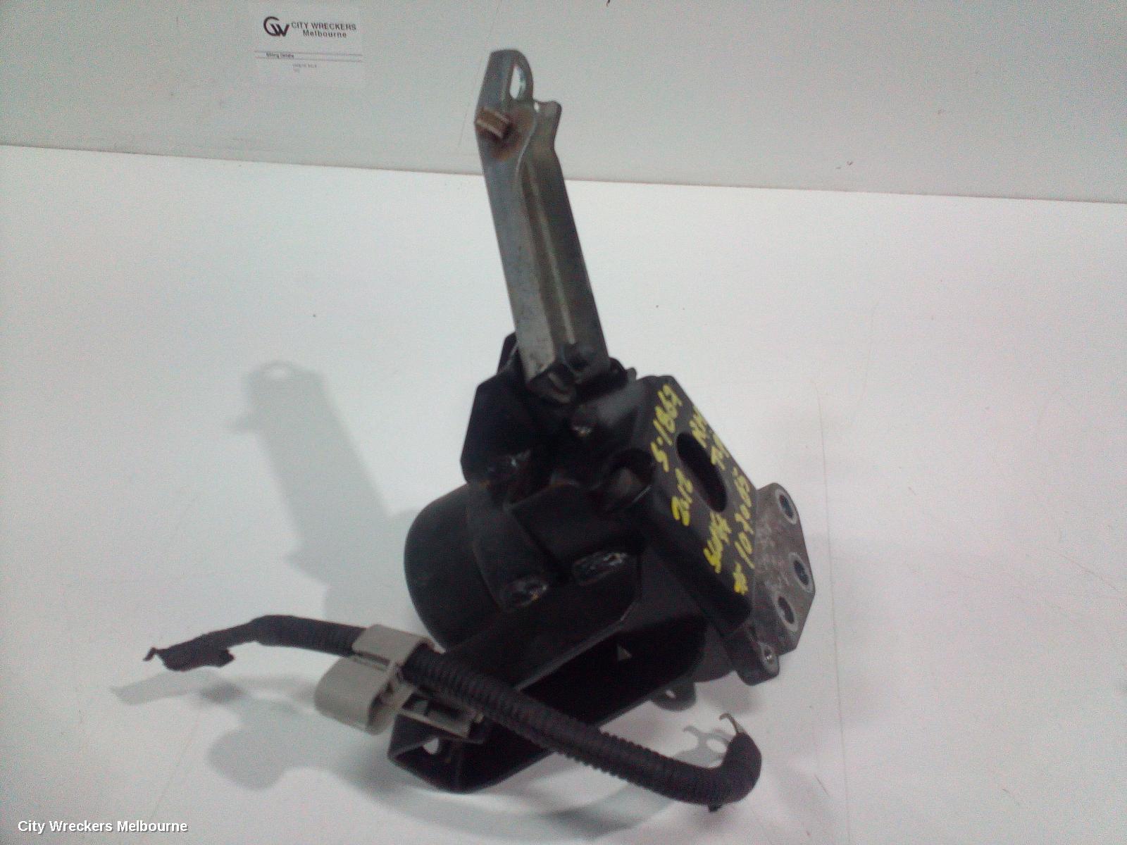 SUZUKI SWIFT MOUNT, FZ, 02/2011 - 03/2017 - Image 2
