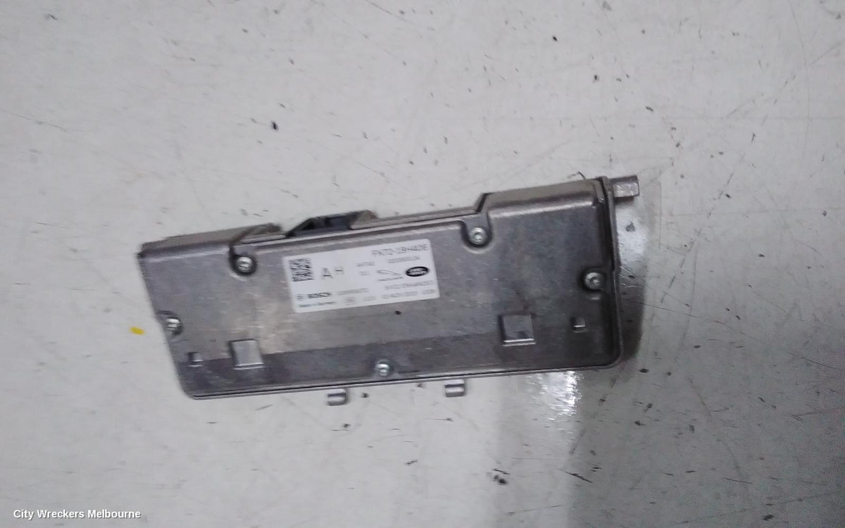 LAND ROVER DISCOVERY SPORT REVERSE CAMERA, FRONT CAMERA (WINDSCREEN MOUNTED), L550, 01/2015 - 06/2019 - Image 3