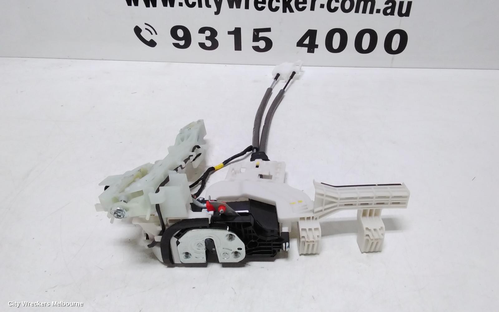 HYUNDAI SANTA FE DOOR/BOOT/GATE LOCK, RIGHT FRONT DOOR LOCK, TM, 03/2018 ONWARDS - Image 2