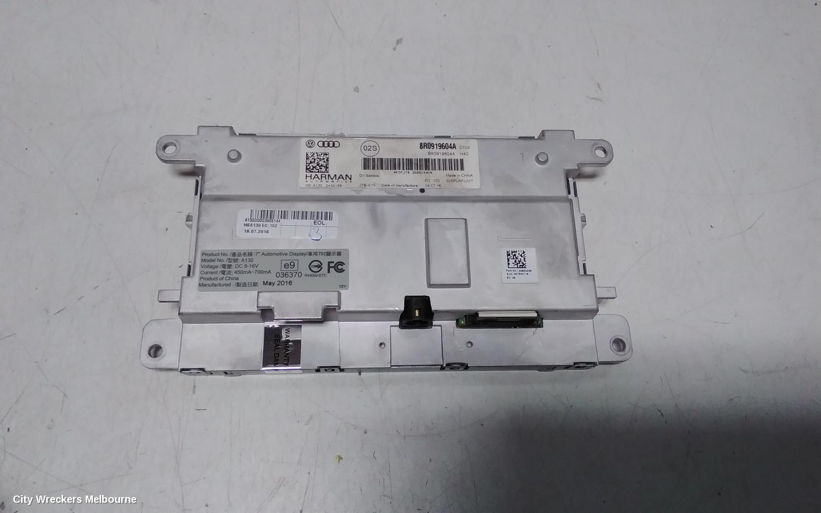 AUDI Q5 RADIO/CD/DVD/SAT/TV, DISPLAY UNIT, SAT NAV TYPE, 8R, 03/2009 - 01/2017 - Image 3
