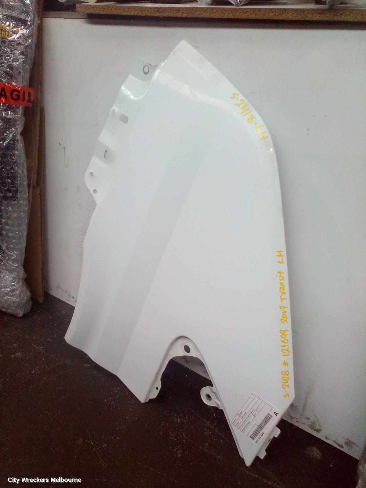 FORD TRANSIT LEFT GUARD, VM SI-II, NON REPEATER TYPE,09/2006 - 02/2014 - Image 3