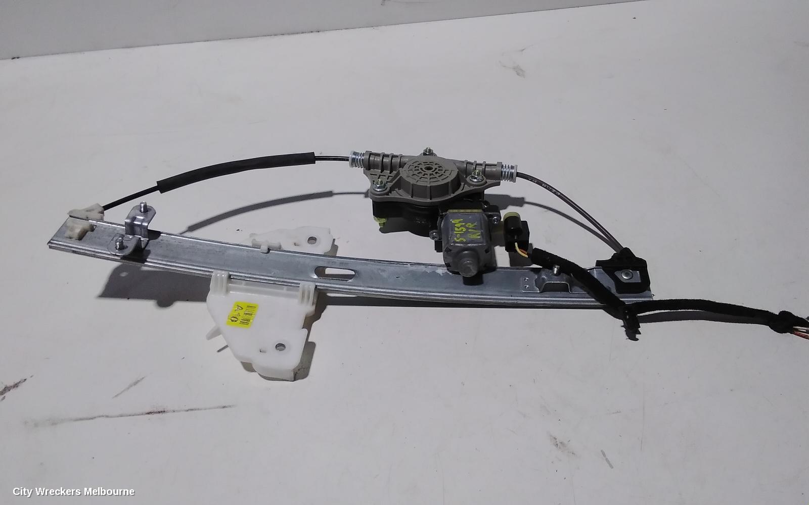 KIA RIO RIGHT REAR WND REG/MOTOR, YB, 12/2016 - 06/2023 - Image 1