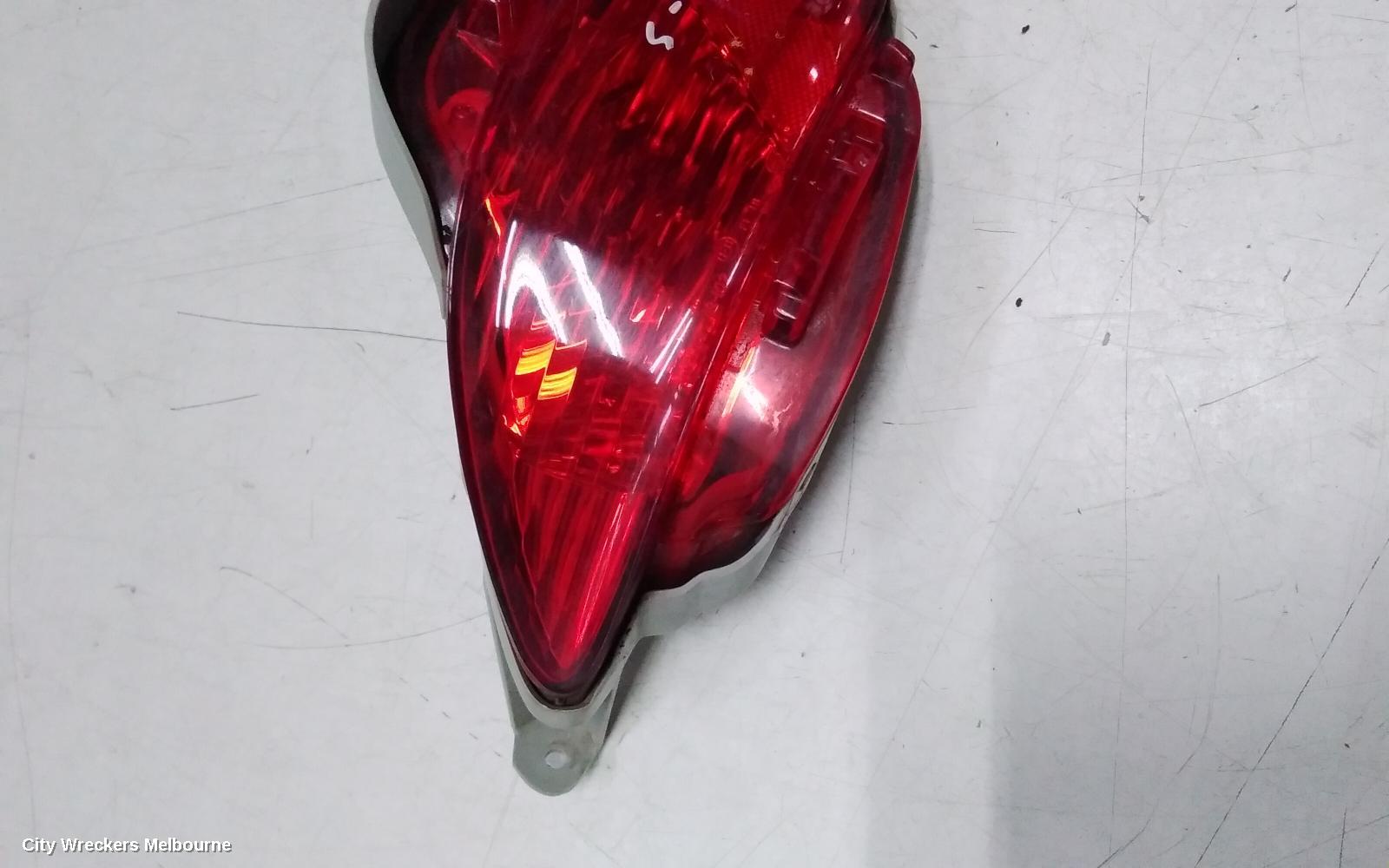 LEXUS RX SERIES LEFT TAILLIGHT, AL10, IN BUMPER, 12/2008 - 08/2015 - Image 3