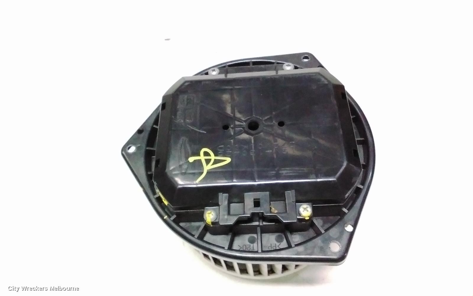 NISSAN PATHFINDER HEATER FAN MOTOR, FRONT, R52, 06/2013 - 04/2021 - Image 2