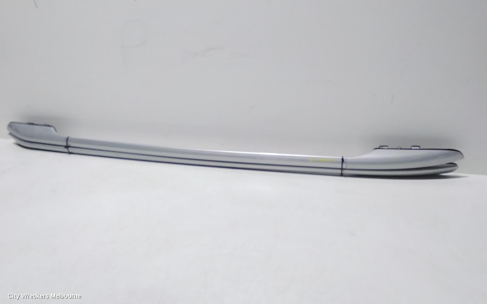 NISSAN PATHFINDER ROOF RAIL - Image 2