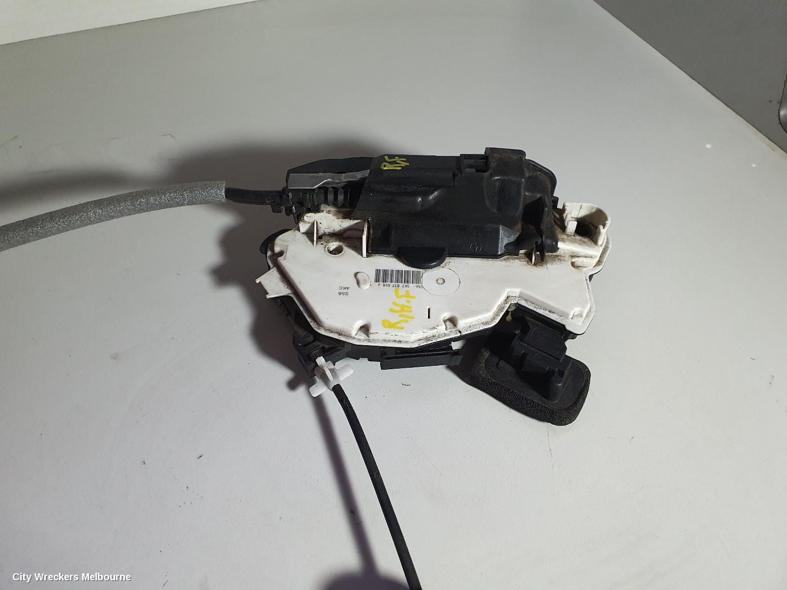 VOLKSWAGEN POLO DOOR/BOOT/GATE LOCK, RIGHT FRONT DOOR LOCK, P/N 5K2837016J, 6R, 05/2010 - 09/2017 - Image 1