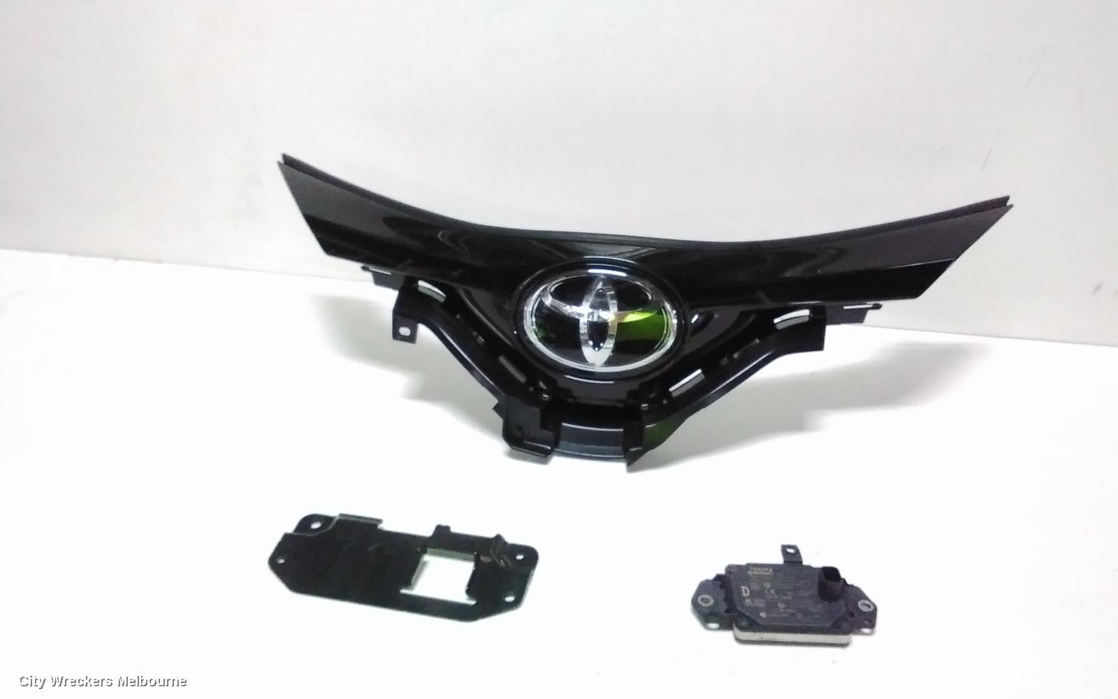 TOYOTA C-HR GRILLE, RADIATOR GRILLE MOULDING, GEN 1, 10/2019 ONWARDS - Image 2