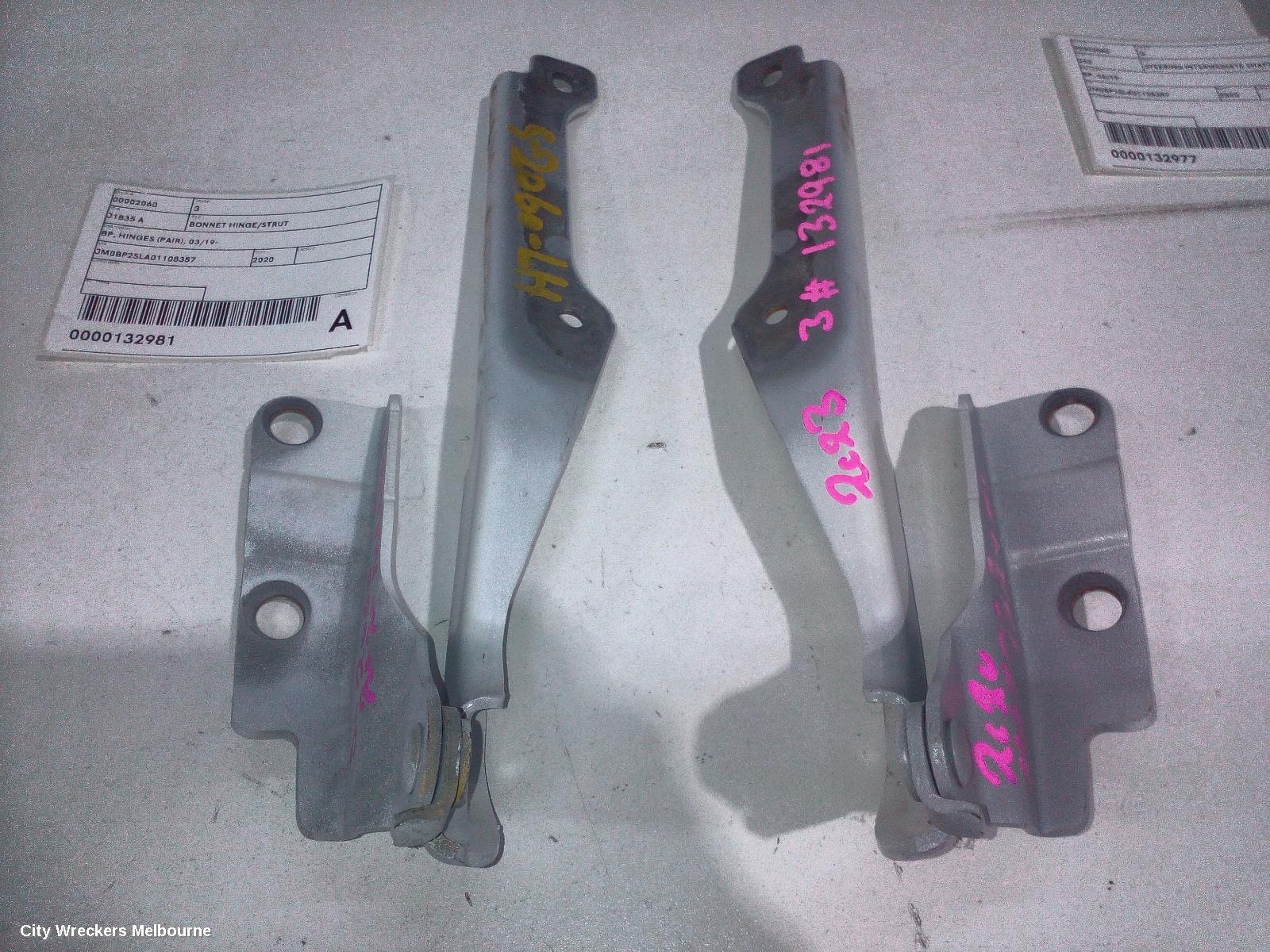 MAZDA 3 BONNET HINGE/STRUT, BP, HINGES (PAIR), 03/2019 ONWARDS - Image 1