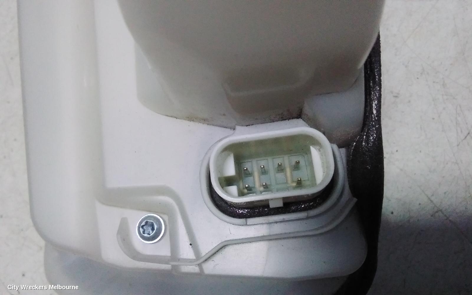 TESLA MODEL Y DOOR/BOOT/GATE LOCK, 1ST GEN, LEFT FRONT DOOR LOCK, 03/2022 ONWARDS - Image 3
