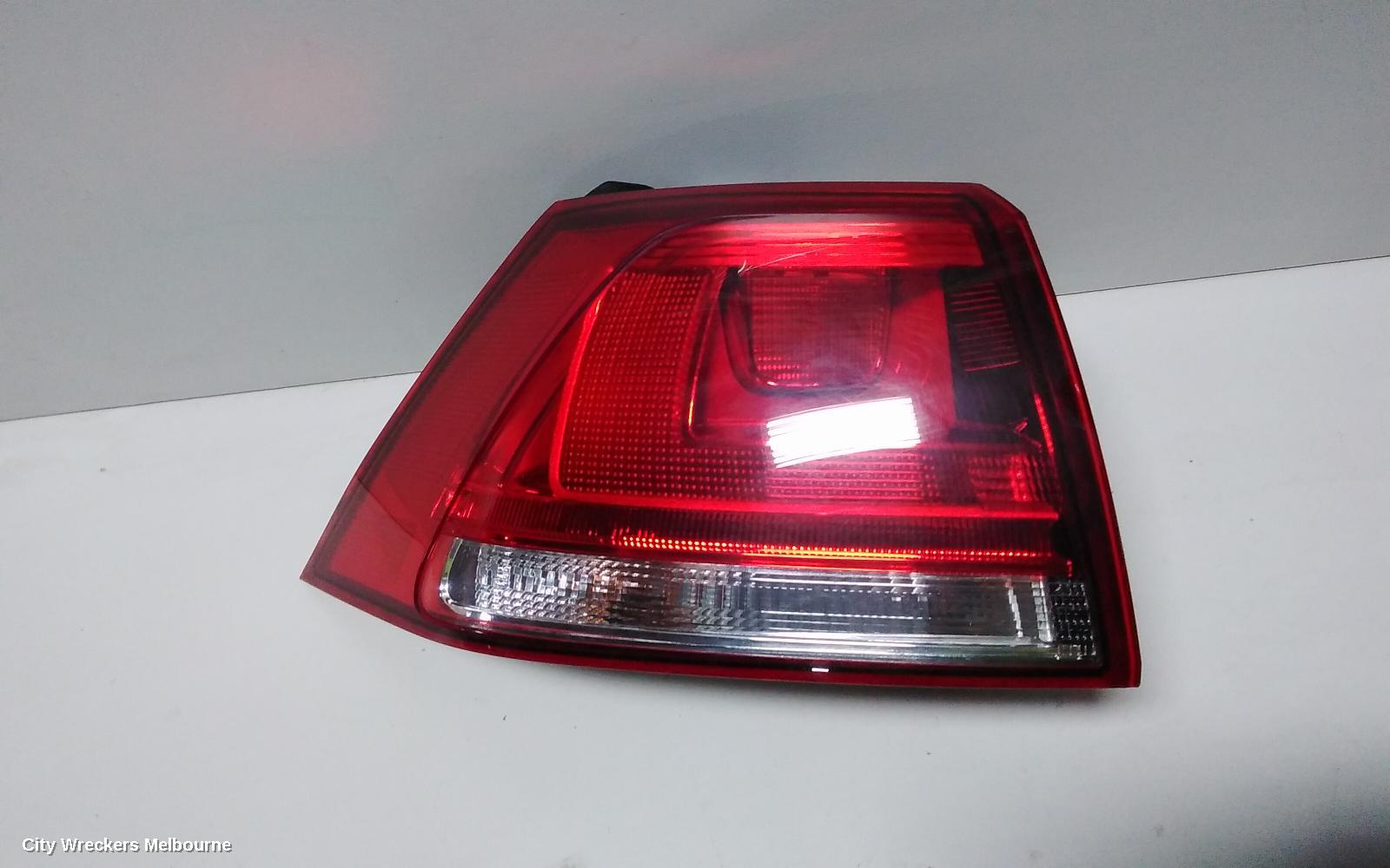 VOLKSWAGEN GOLF LEFT TAILLIGHT, GEN 7, HATCH, STANDARD, NON LED TYPE, 03/2013 - 03/2017 - Image 2