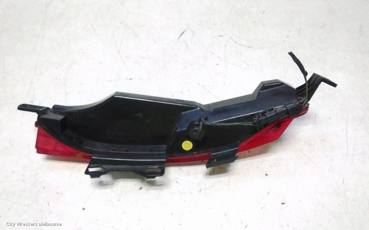 LAND ROVER DISCOVERY SPORT LEFT TAILLIGHT, IN BUMPER FOG LAMP, L550, 01/2015 - 06/2019 - Image 3
