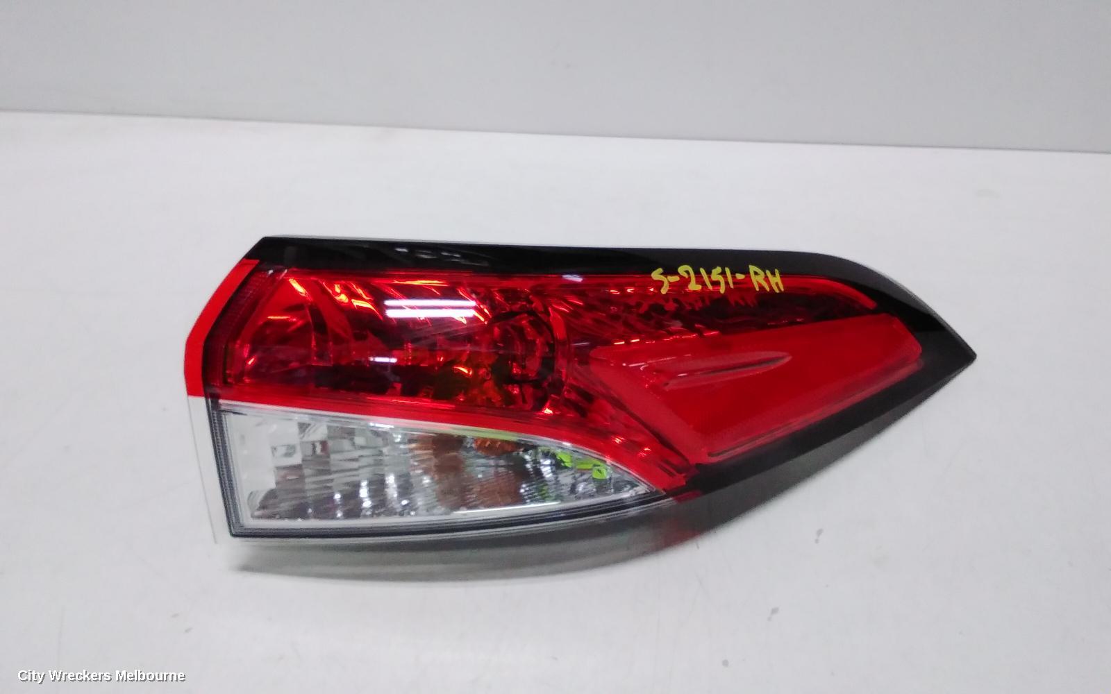 TOYOTA COROLLA RIGHT TAILLIGHT, E210, SEDAN, 09/2019 ONWARDS - Image 3