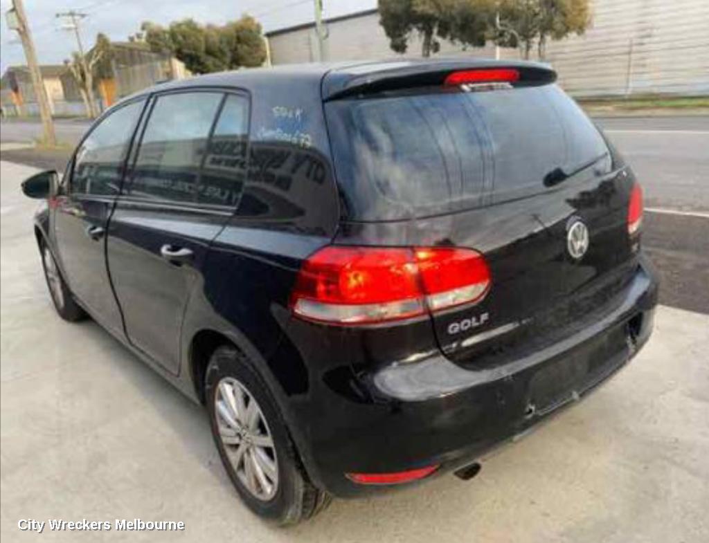 VOLKSWAGEN GOLF REAR GARNISH, TAILGATE LAMP (RH SIDE), GEN 6, 12/2008 - 03/2013 - Image 3