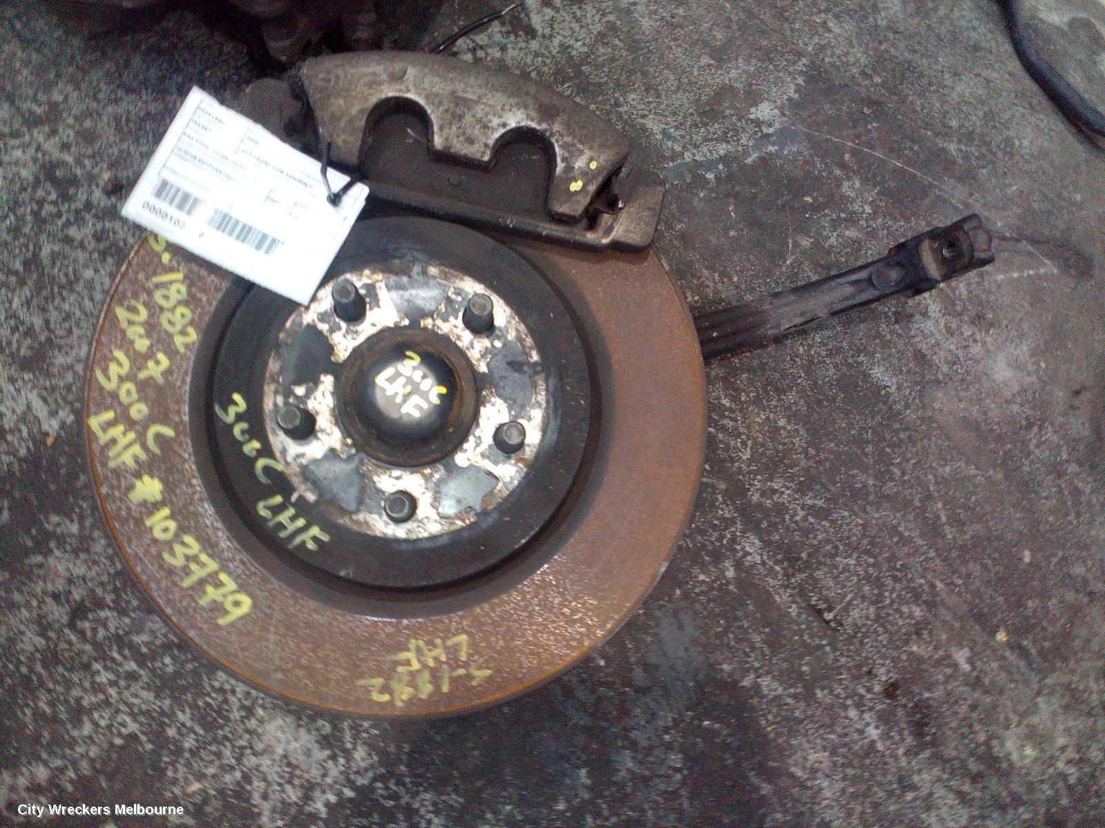 CHRYSLER 300C LEFT FRONT HUB ASSEMBLY, ABS TYPE, 11/2005 - 12/2011 - Image 1