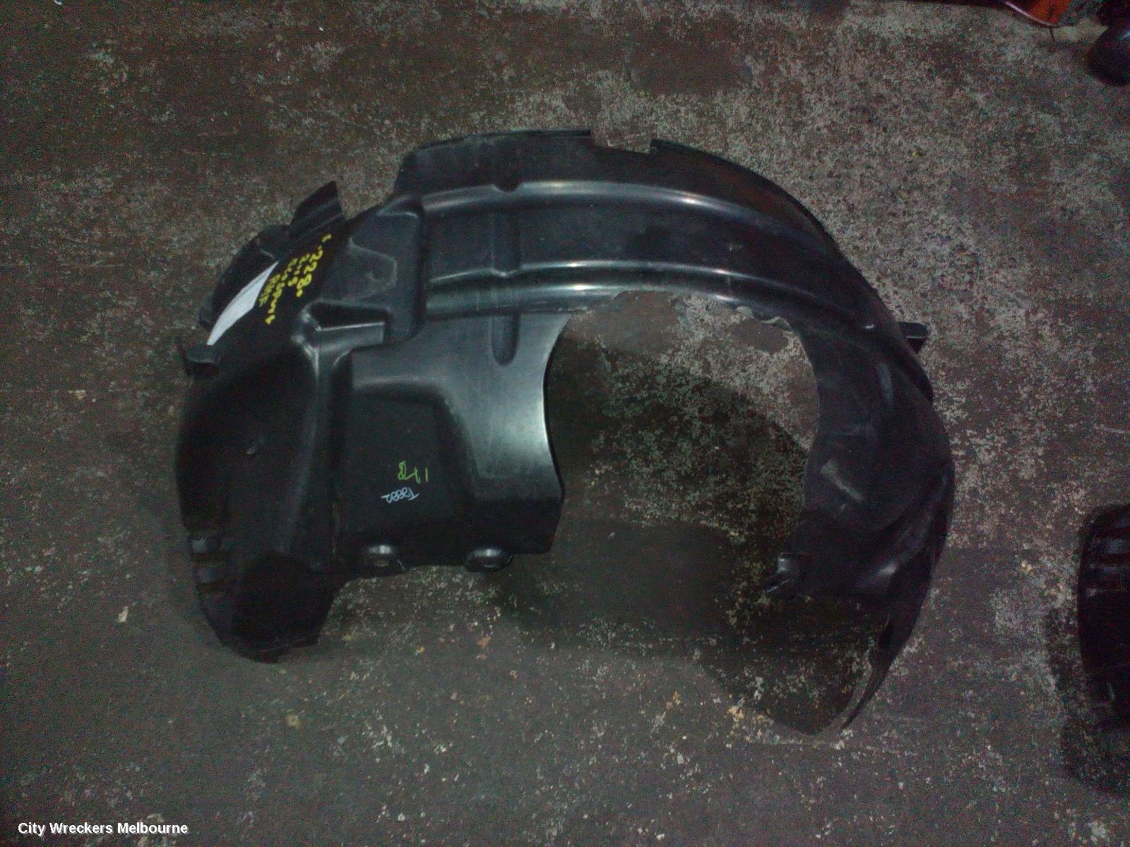 FORD ECOSPORT RIGHT GUARD LINER, BK, 11/2013 - 09/2017 - Image 2