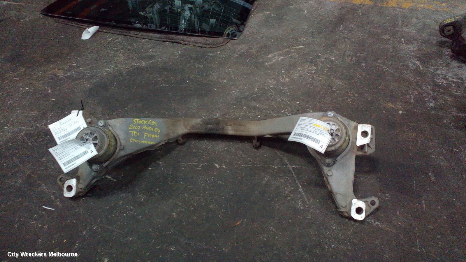 AUDI Q7 MOUNT, ENGINE MOUNT (RH SIDE), DIESEL, 3.0, TURBO, 4L, 09/2006 - 08/2015 - Image 3
