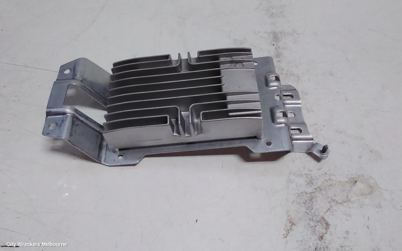 LAND ROVER DISCOVERY SPORT RADIO/CD/DVD/SAT/TV, AMPLIFIER, 380 WATT, L550, 01/2015 - 06/2019 - Image 1
