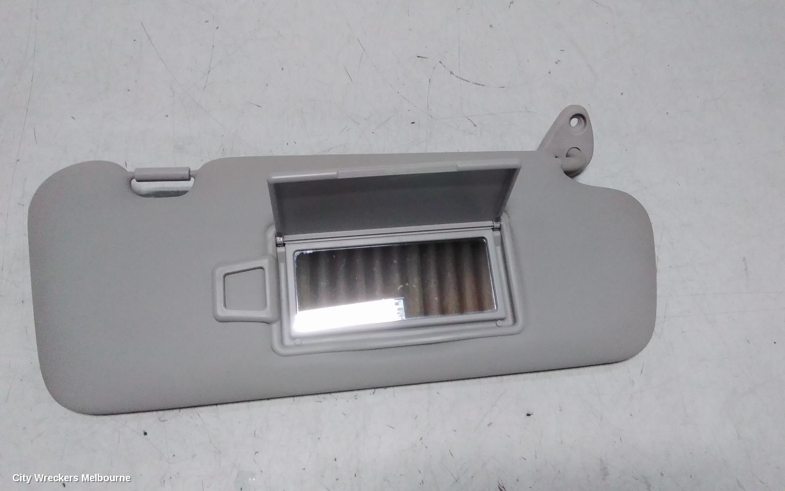 GREAT WALL CANNON UTE SUNVISOR, NPW, RH SIDE, 09/2020 ONWARDS - Image 3