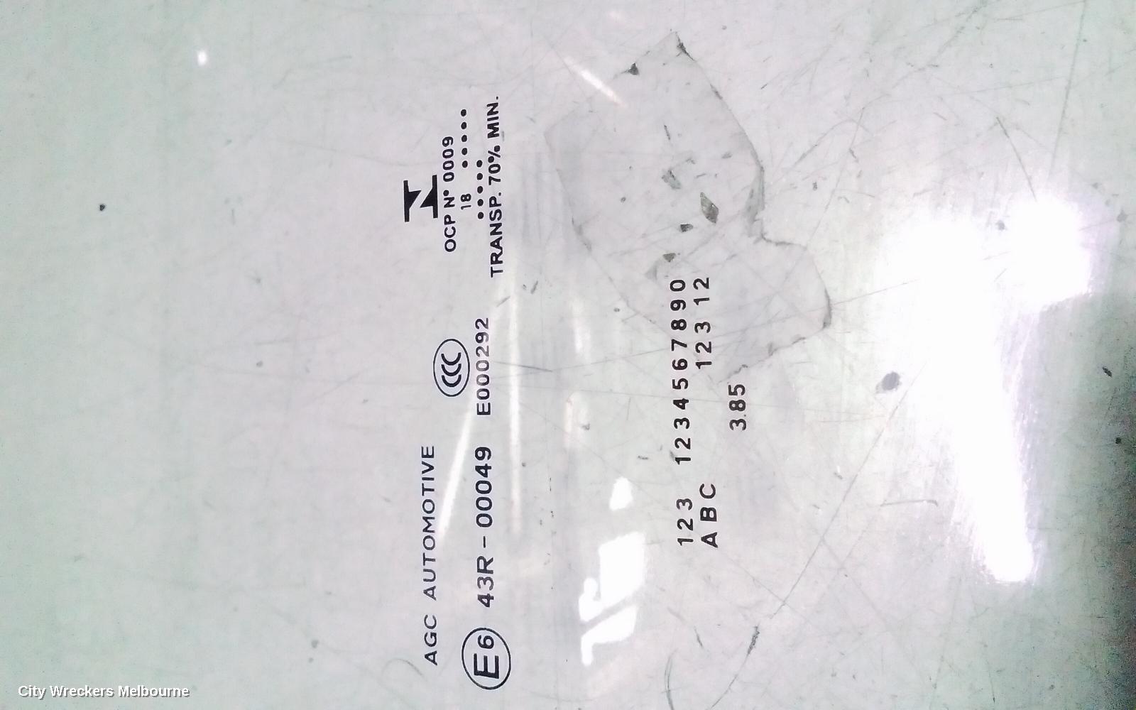 PEUGEOT EXPERT RIGHT FRONT DOOR WINDOW, K0, 04/2018 ONWARDS - Image 2