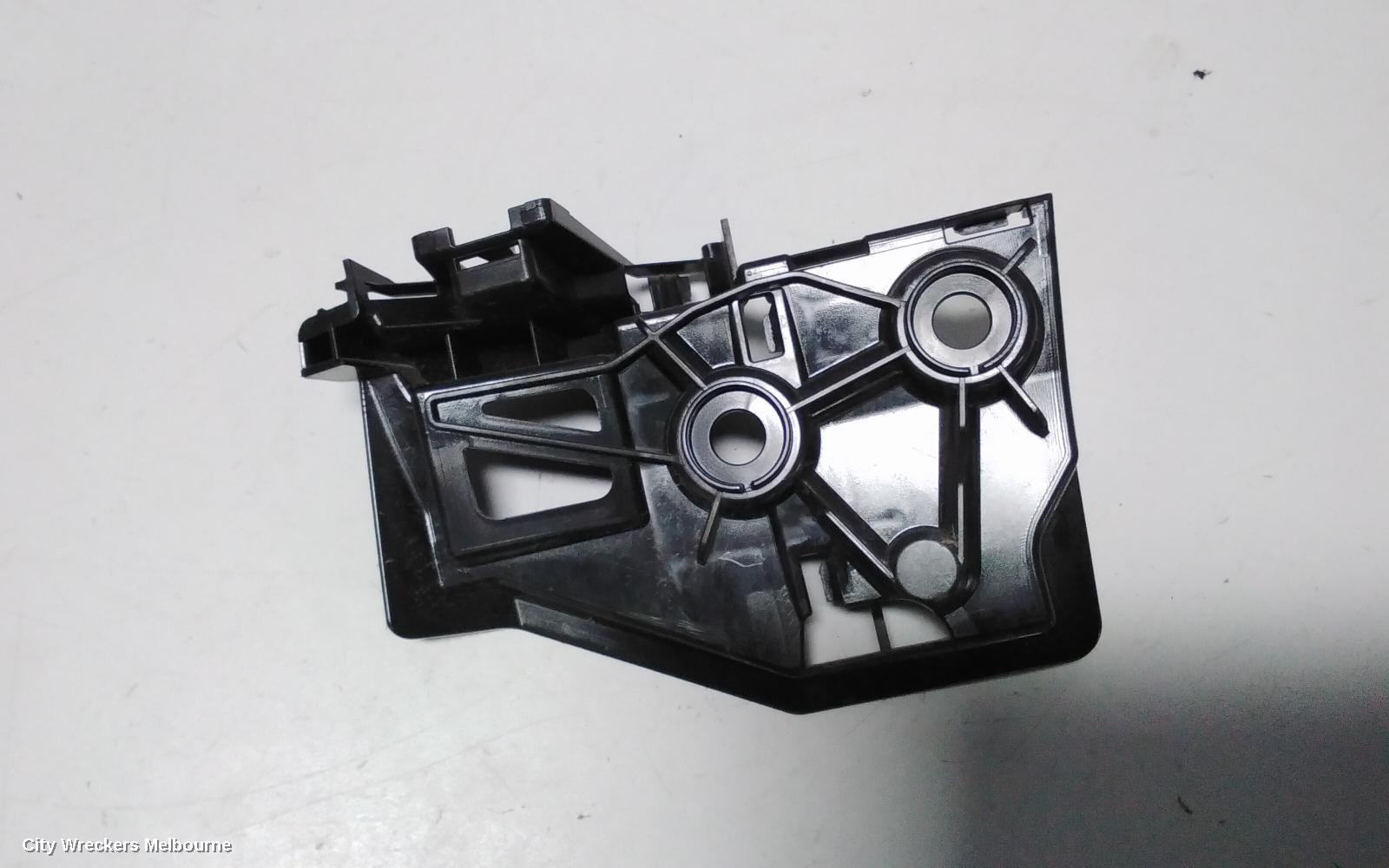 VOLKSWAGEN TIGUAN R/BAR BRACKET/REINFO, BUMPER MTG REINF BRACKET (RH SIDE), 5NA, 06/2016 ONWARDS - Image 3
