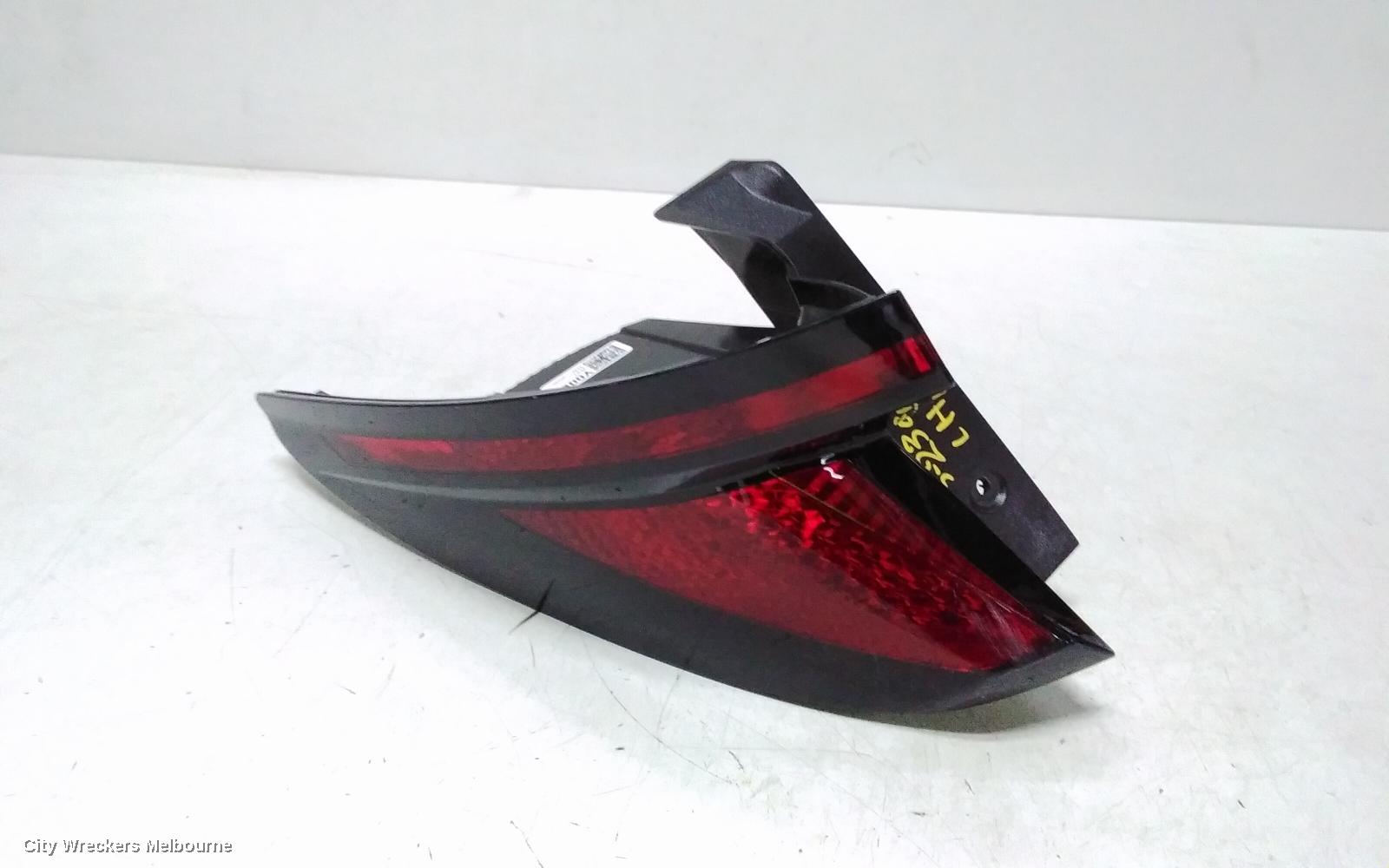 HYUNDAI TUCSON LEFT TAILLIGHT, NX4, IN BODY, HALOGEN TYPE, 02/2021 ONWARDS - Image 2