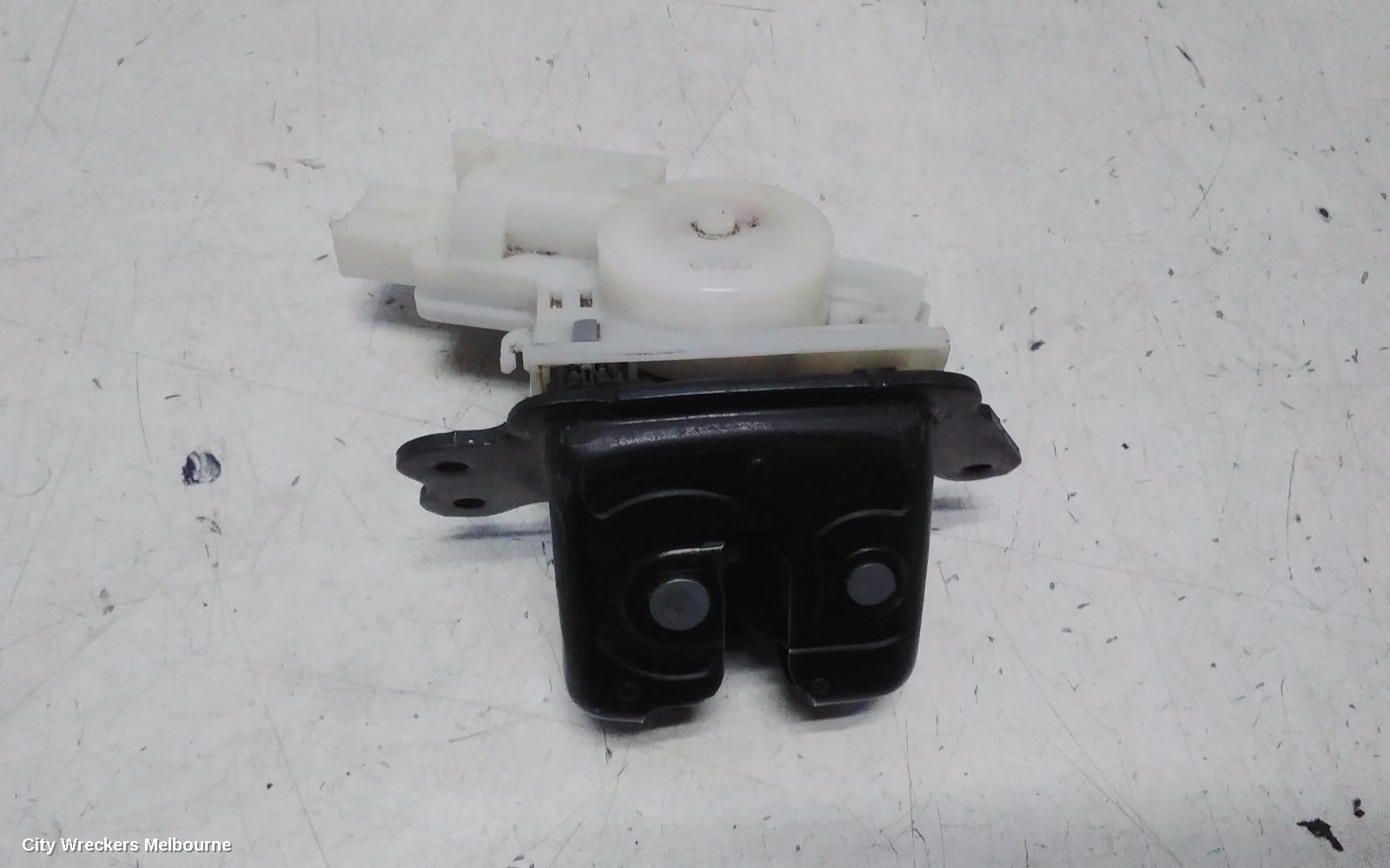 MAZDA CX8 DOOR/BOOT/GATE LOCK, TAILGATE LOCK, NON POWER LIFTGATE TYPE, KG, 05/2018 - 12/2023 - Image 1