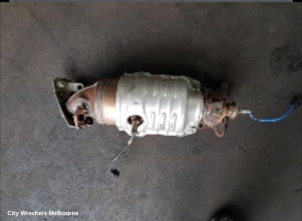 HONDA CRV CATALYTIC CONVERTER, MANIFOLD-CAT TYPE, 2.0, PETROL, RM, 11/2012 - 04/2017 - Image 1