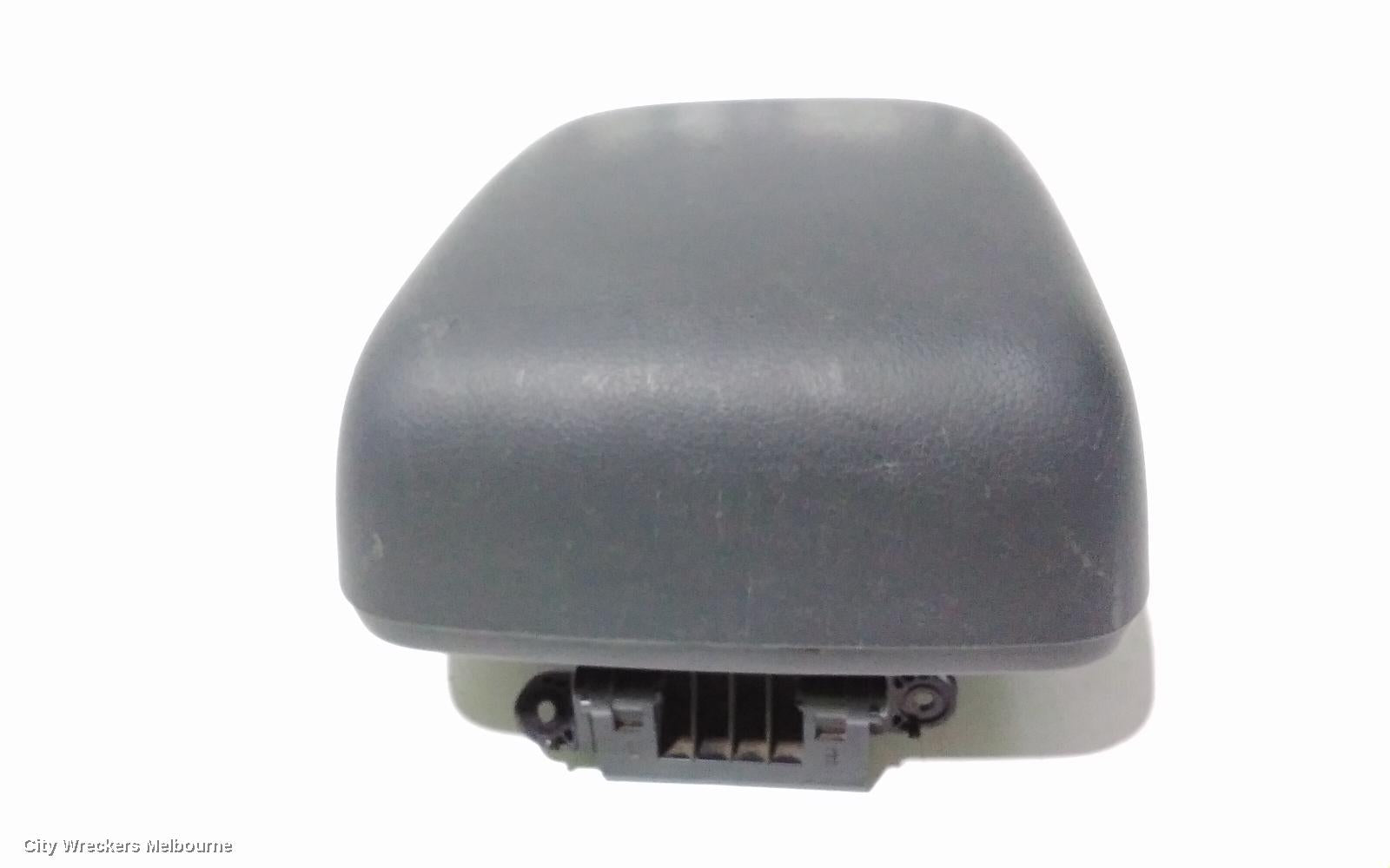 MITSUBISHI TRITON CONSOLE, CENTRE CONSOLE LID ONLY, PLASTIC, BLACK, MQ-MR, 03/2015 - 10/2023 - Image 2