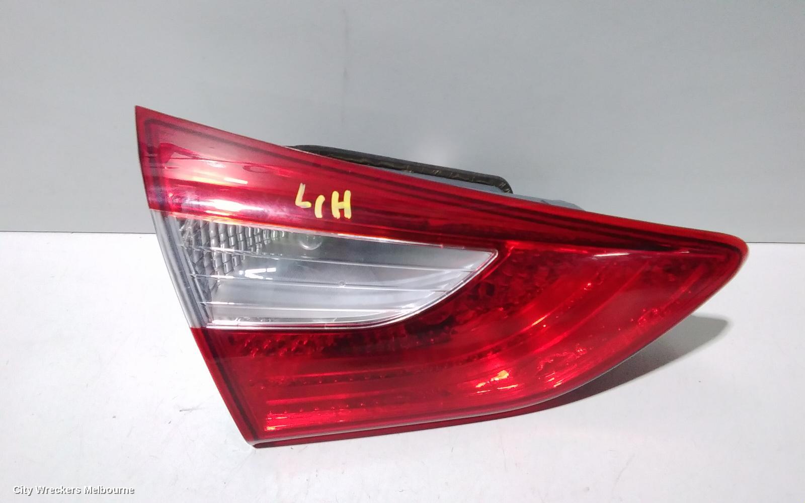 HYUNDAI I30 REAR GARNISH, TAILGATE LAMP (LH SIDE), GD, 3DR/5DR HATCH, 03/2012 - 02/2017 - Image 2